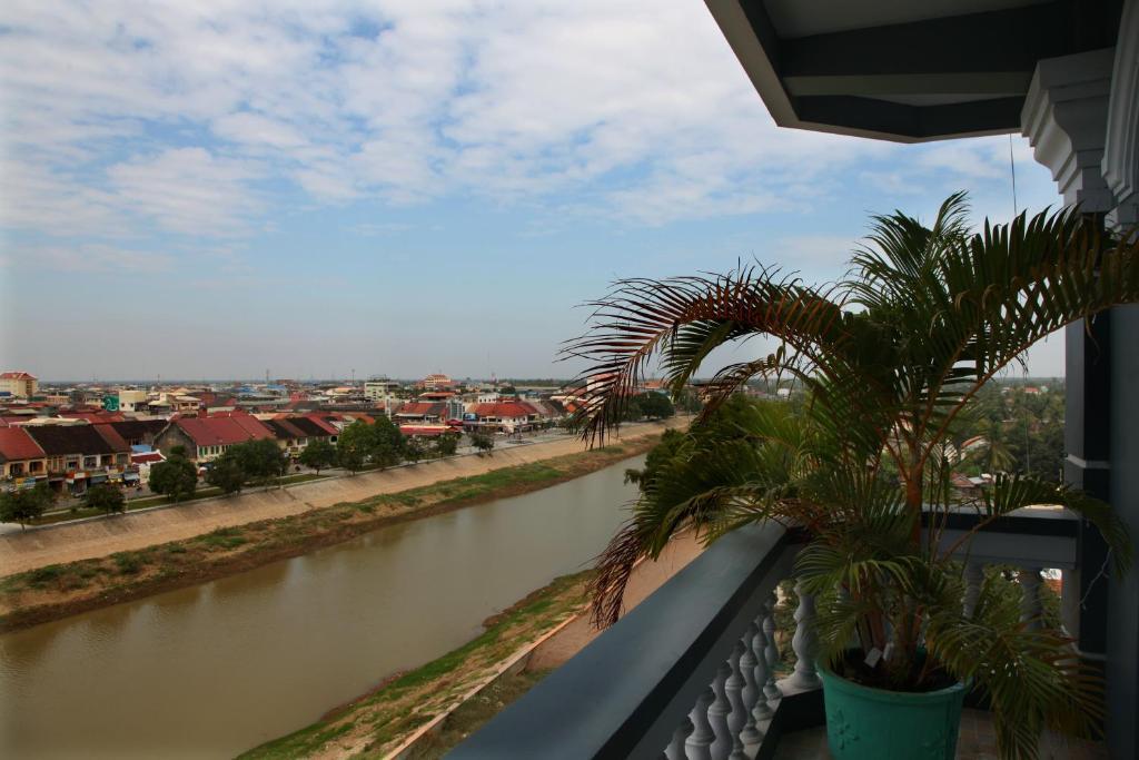 King Fy Hotel Battambang Rom bilde